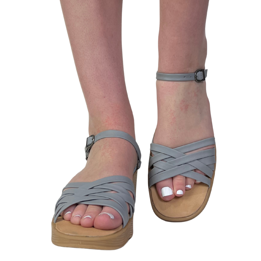 Strappy Camper - Cement